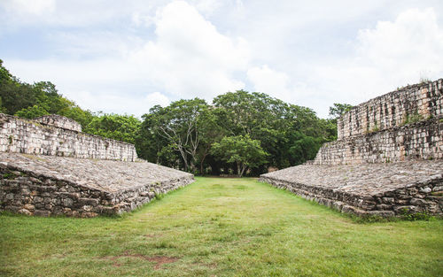 Old ruins against sky