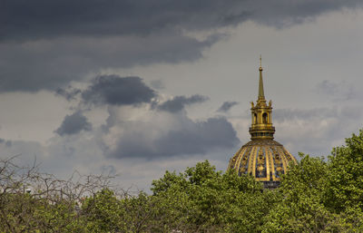 View of building against cloudy sky