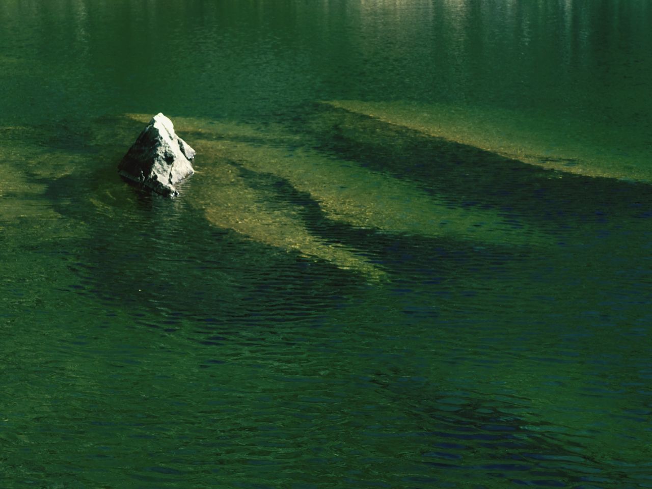 HIGH ANGLE VIEW OF A LAKE IN A WATER