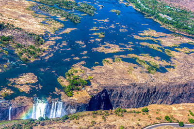 Incredibile slit aerial view of the victoria falls with lower water side zimbabwe