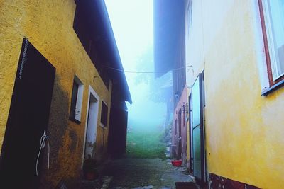 Narrow alley in city