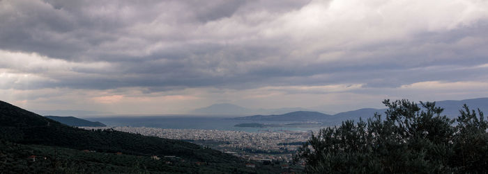 Panoramic view of city against sky