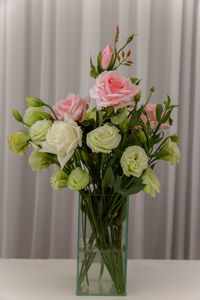 Close-up of rose bouquet in vase