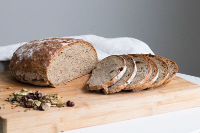 Close-up of bread on cutting board