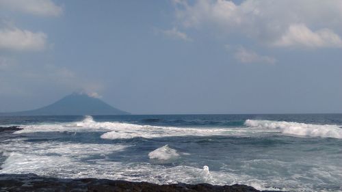 Scenic view of sea against sky