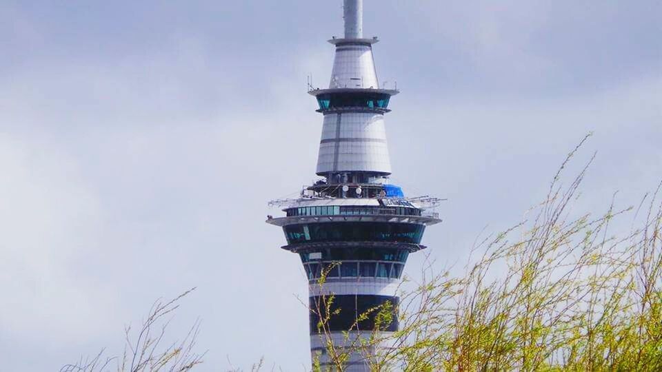 LOW ANGLE VIEW OF COMMUNICATION TOWER AGAINST SKY