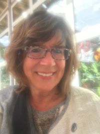 Portrait of a smiling young woman