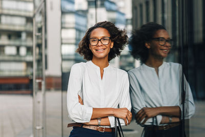 Portrait of a smiling young woman