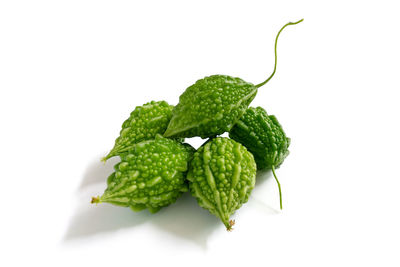 Close-up of green leaf against white background