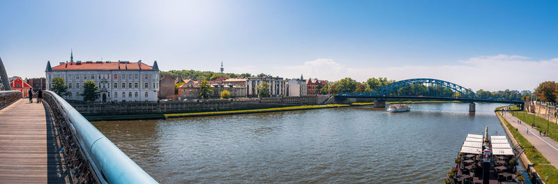 View from the footbridge of father bernatek towards the vistula river. beautiful boulevards 