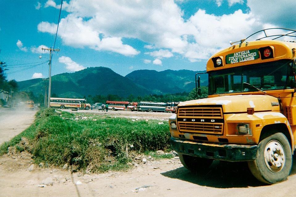 Bus scolaires