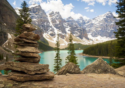 Moraine lake, banff, alberta, canada