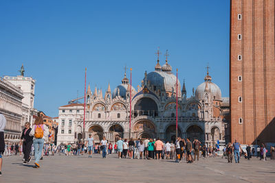 People in front of cathedral