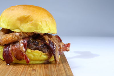 Close-up of burger in plate on table