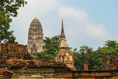 View of temple building against sky