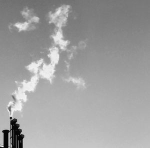 Low angle view of cloudy sky