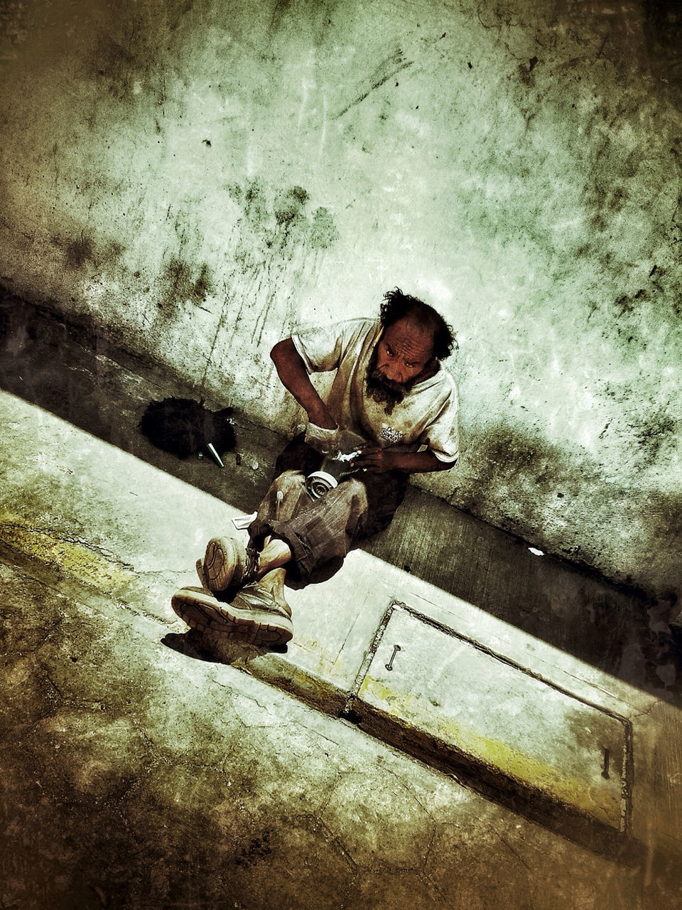 abandoned, obsolete, damaged, deterioration, run-down, rusty, old, indoors, weathered, wall - building feature, metal, close-up, broken, bad condition, high angle view, no people, dirty, messy, day