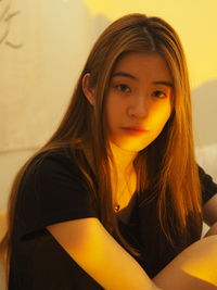Portrait of a beautiful young woman