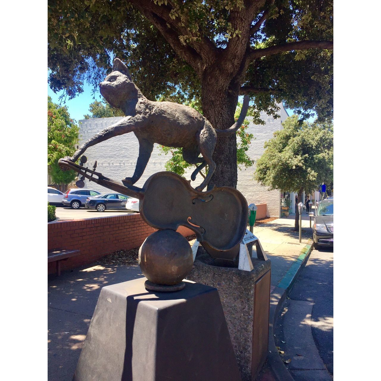 tree, day, statue, outdoors, sculpture, no people, close-up