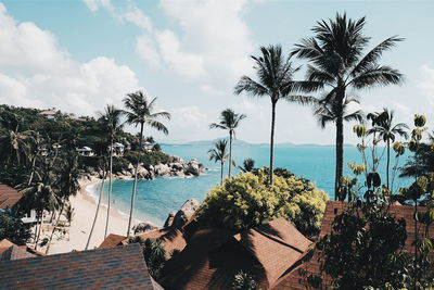 Scenic view of sea against cloudy sky