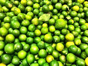 Full frame shot of limes