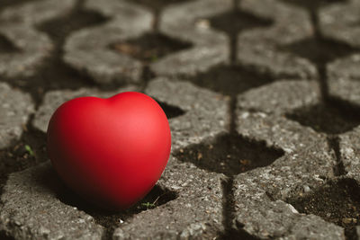 Close-up of heart shape on stone