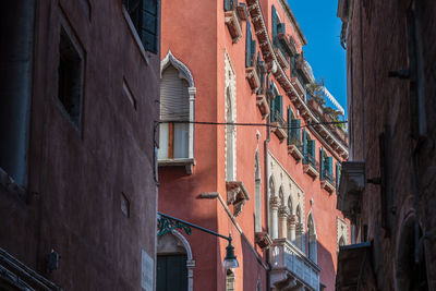 Corns and canals of venice. walking through history. italy