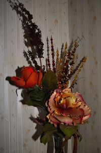 Close-up of flowers