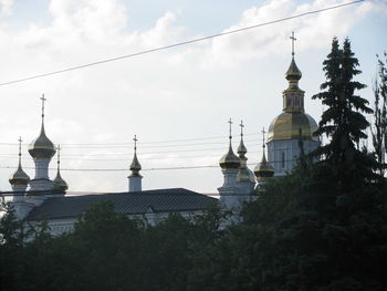 View of cathedral against sky