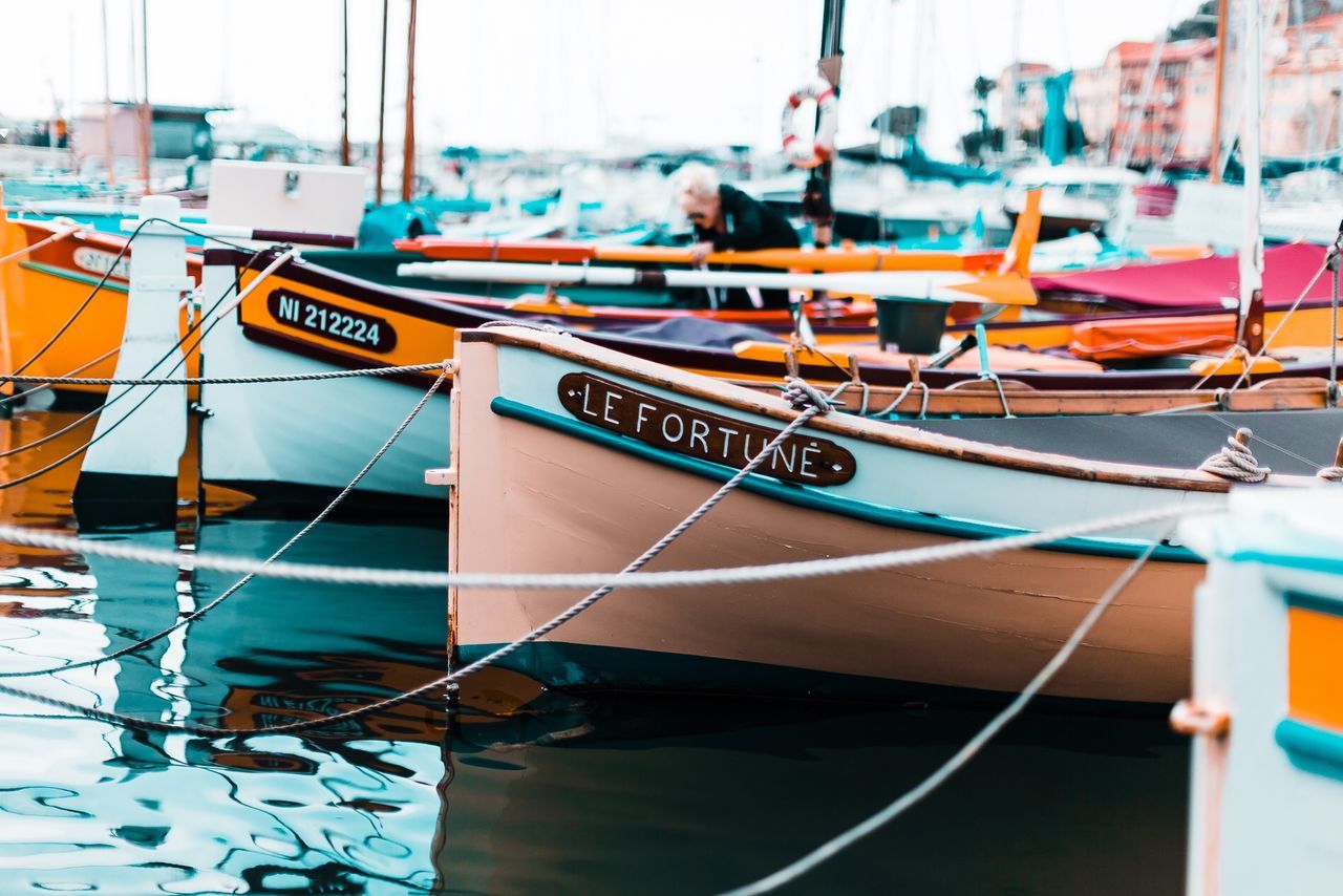 nautical vessel, moored, transportation, mode of transport, boat, water, day, sea, outdoors, focus on foreground, no people, harbor, nature, close-up, sky