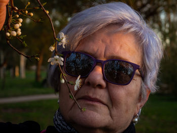 Portrait of woman wearing sunglasses