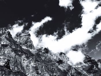 Low angle view of cloudy sky