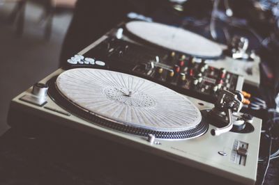 Close-up of spin tables