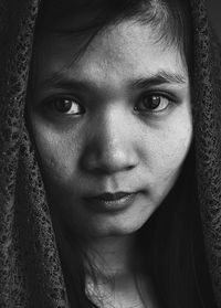 Close-up portrait of young woman