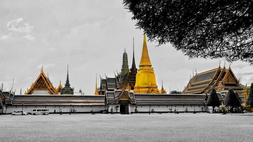 View of temple building against sky