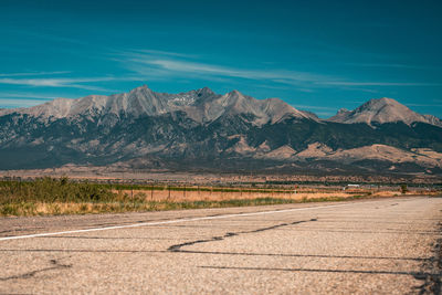 Mountains and road, street, mopuntain range