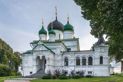 Cathedral of the theodore of stratelates in feodorovsky monastery in pereslavl-zalessky, russia