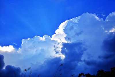 Low angle view of clouds in blue sky