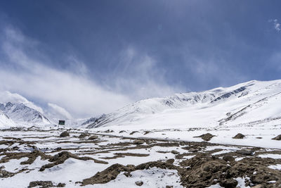Beautiful landscape of mountain range in ladakh covered in snow, great place for snow.
