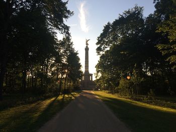 Road passing through a city