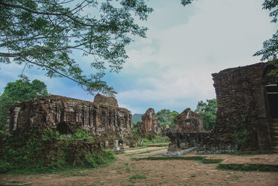 View of old ruin building against sky