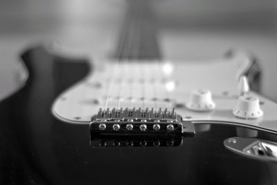 Close-up of electric guitar 