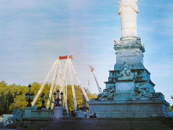 A deconstruction of a funfair in the middle of bordeaux, shot on film 