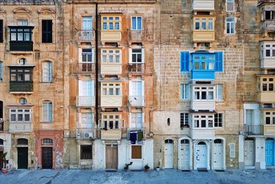 Malta's urban geometry. valletta city architecture. 