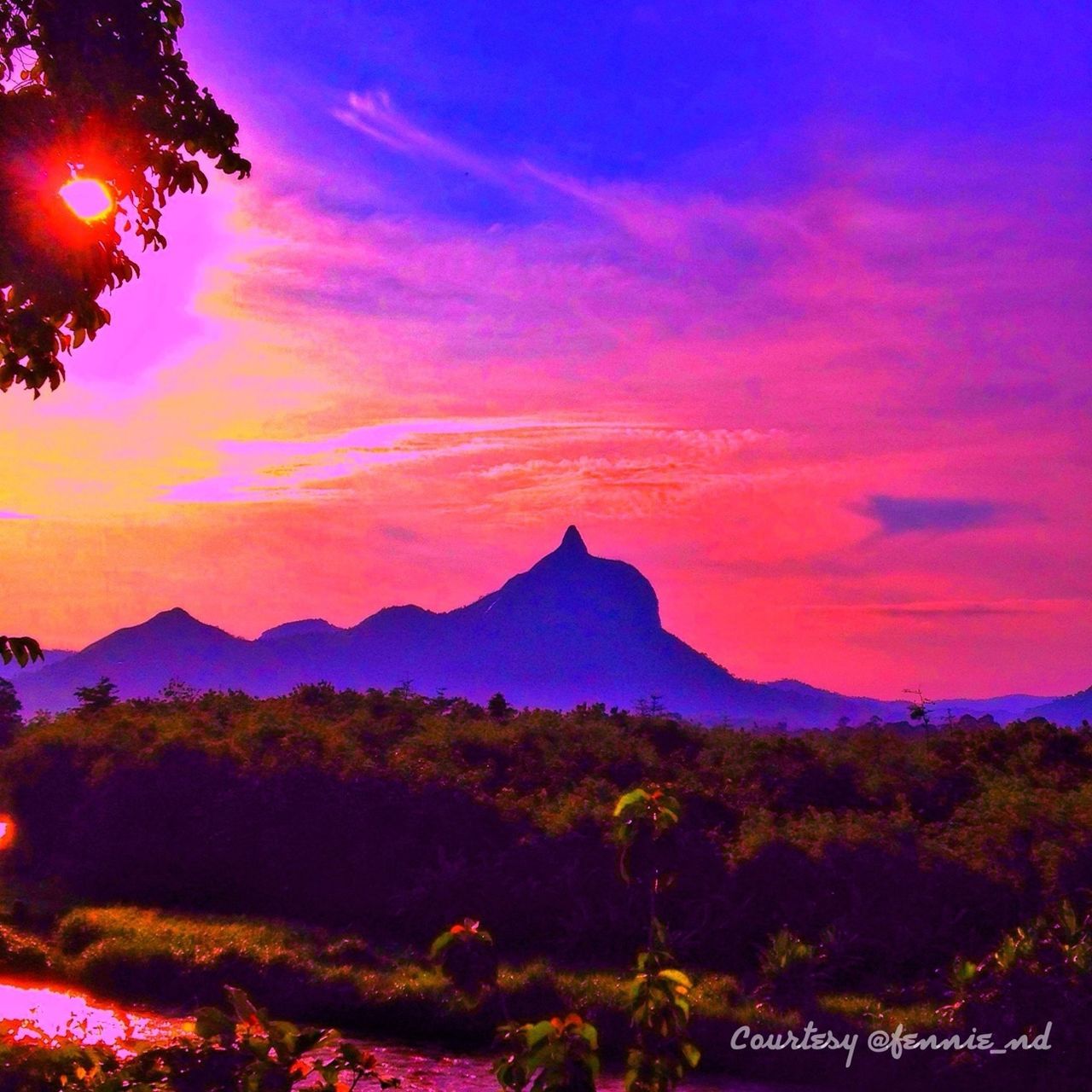 sunset, mountain, scenics, sky, tree, beauty in nature, tranquil scene, tranquility, silhouette, orange color, nature, cloud - sky, idyllic, mountain range, landscape, dusk, cloud, travel destinations, majestic, tourism