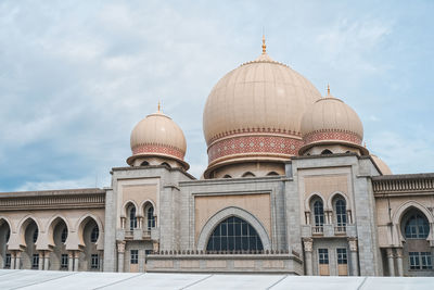 View of cathedral against sky