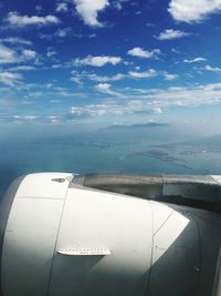 Cropped image of sea against sky