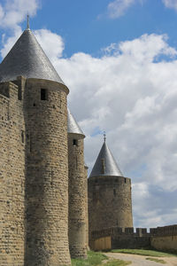 Cite de carcassonne is a medieval citadel located in the french city of carcassonne. comtal castle