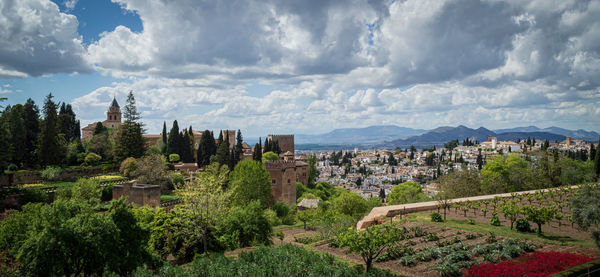 Panoramic shot of granada townscape against sky