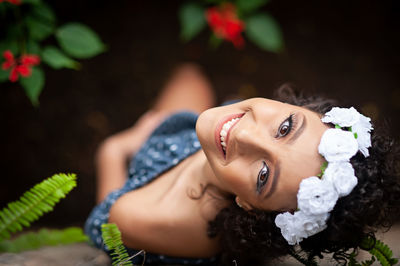 Portrait of smiling girl wearing tiara